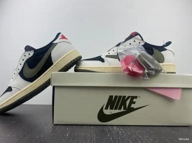 Cheap TB Jordan OG 1 Travis x DZ4137-106 WMNS Scott Air Olive Low 0611
